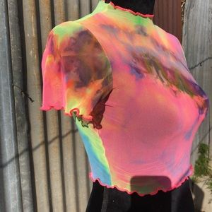 Crop top halo shirt